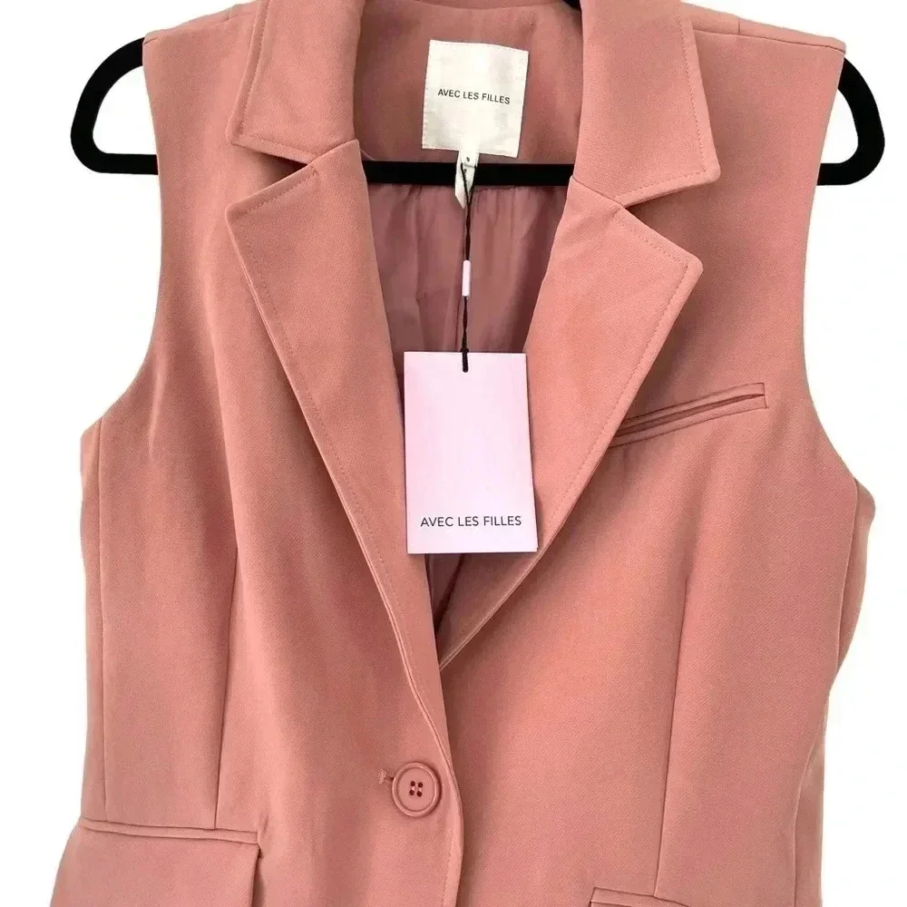 Avec Les Filles NWT Pink Blazer Sleeveless Vest